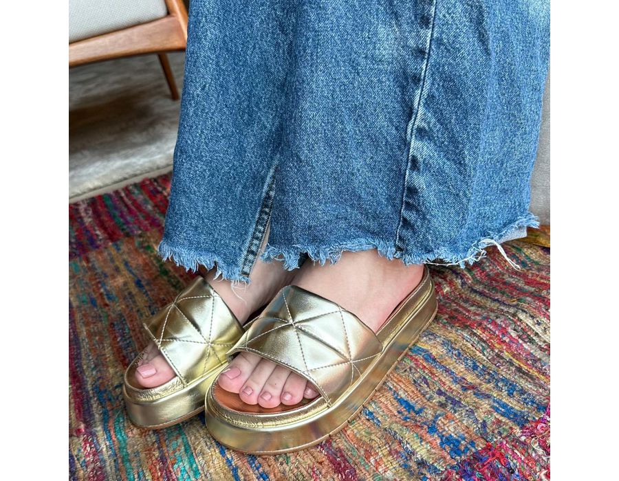 Faltform Bruna Ouro Light | KUENTO SHOES