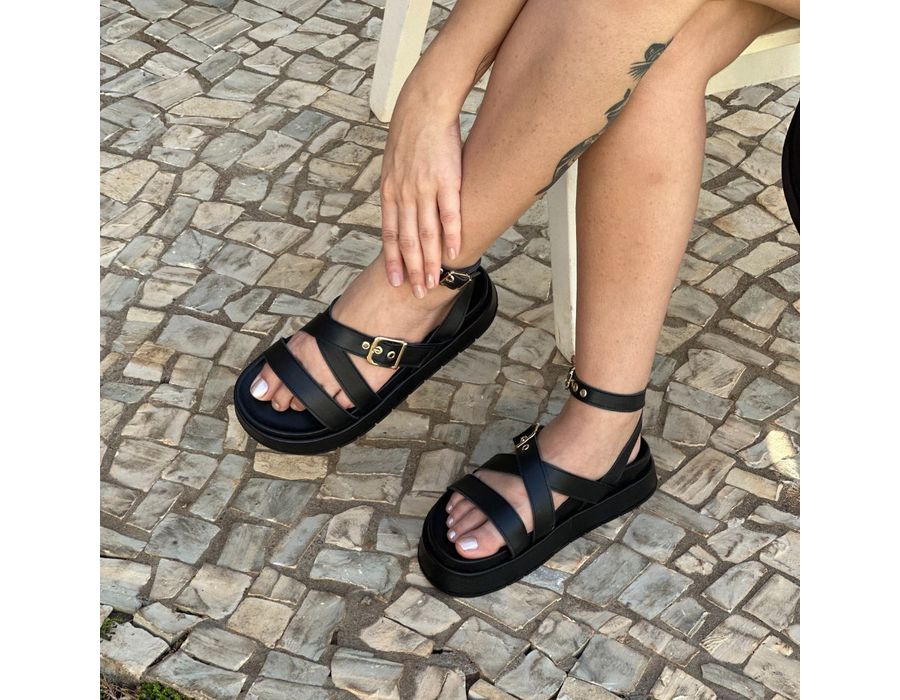 Flatform Sarah Preta | KUENTO SHOES